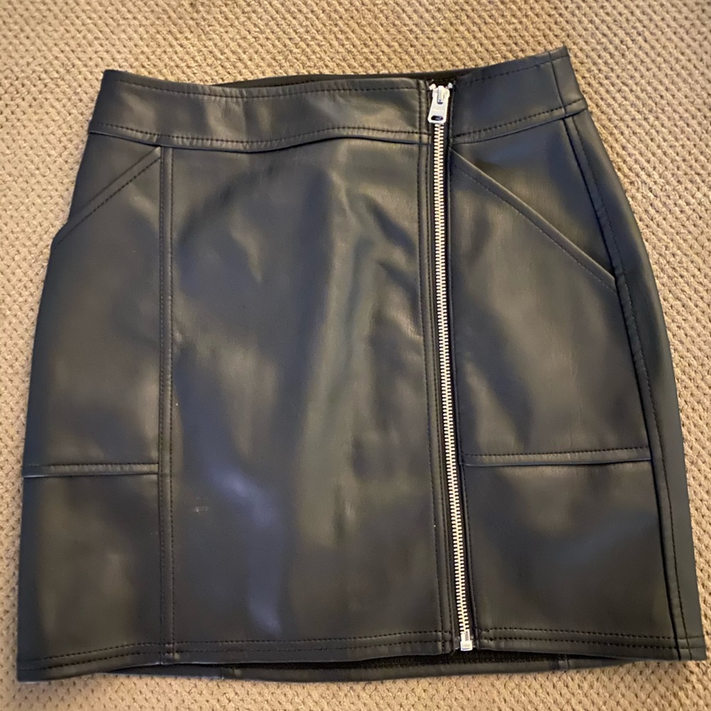 Black Mini Skirt with zipper (Faux Leather)